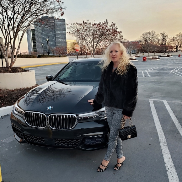 Meet your Posher, Phyllis - Picture 4 of 12